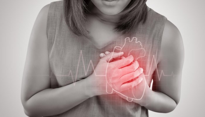 Heart Attack Risk: जाने किन-किन आदतों की वजह से पड़ सकता है हार्ट अटैक...